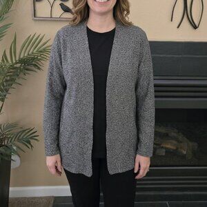 Eileen Fisher sz medium organic linen black/white blend open front cardigan